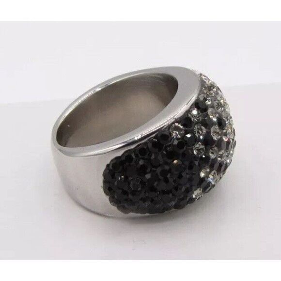 Black and White CZ Ombré  Dome Design Stainless Steel Fashion Jewelry Size 6 - Picture 3 of 4